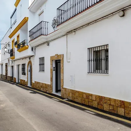 Aptº Jabega, Familias Y Parejas Apartman