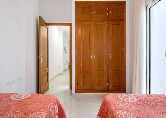 Aptº Jabega, Familias Y Parejas Apartment Conil De La Frontera